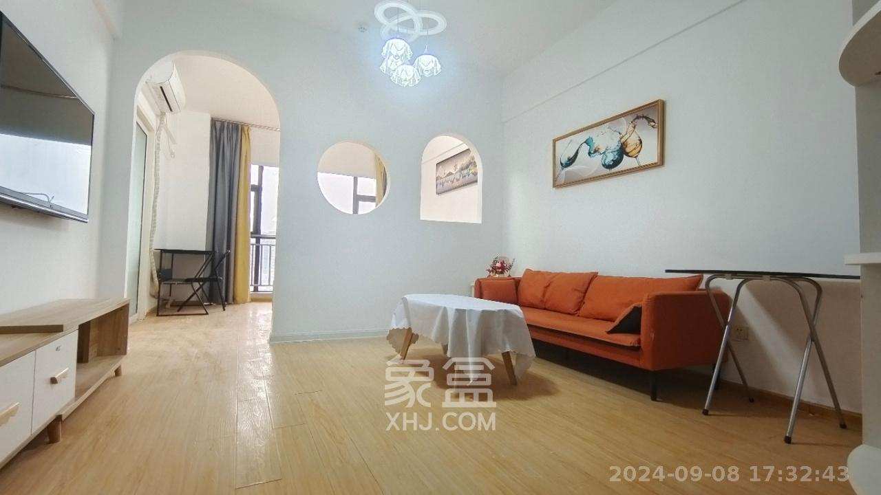 湘域中央  1室1厅1卫   2800.00元/月室内图
