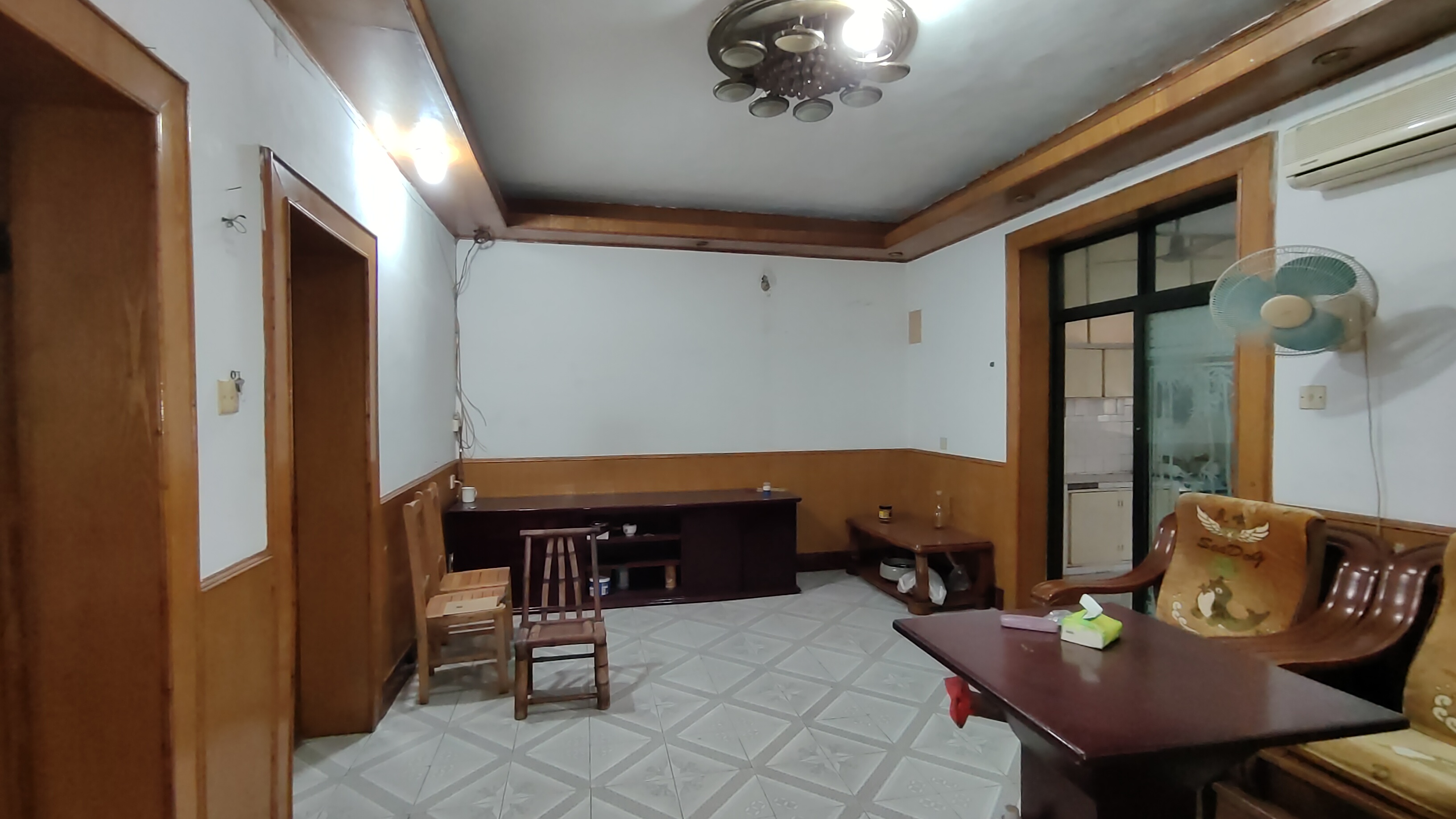 春园石化家属楼  2室2厅1卫    32.0万