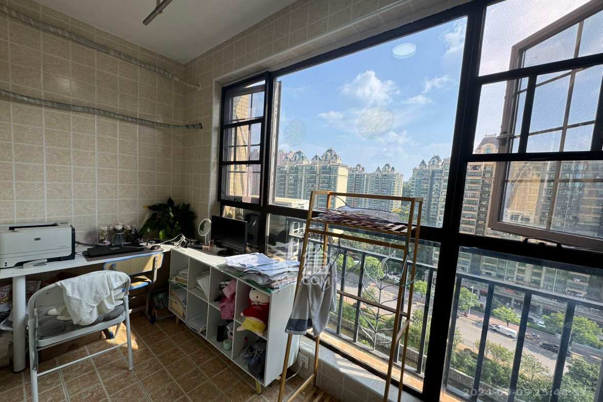 宏聚地中海  2室1厅1卫    2000.0元/月室内图