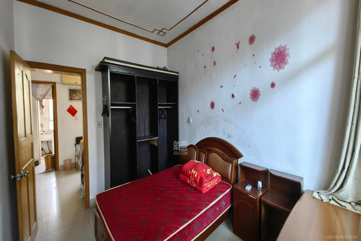 长沙市公路管理局城郊养护服务中心 2室2厅1卫 1500.0元/月 长沙市公路管理局城郊养护服务中心 2室2厅1卫 1500.0元/月室内图