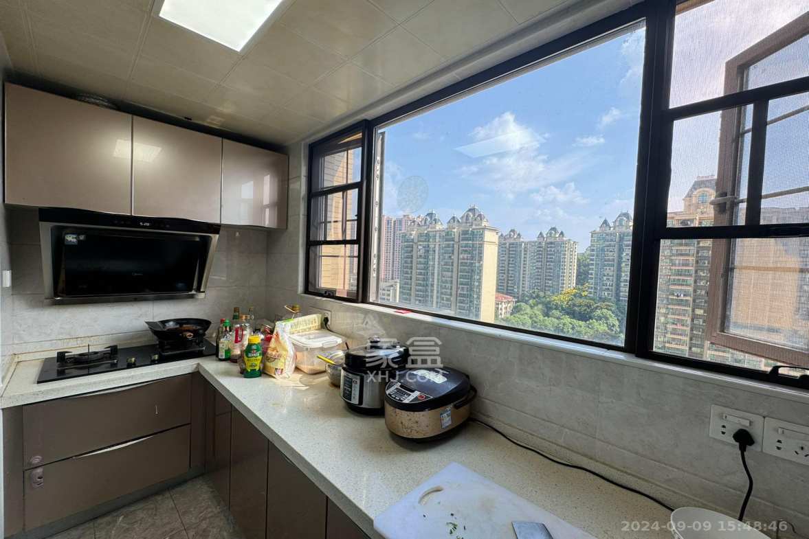 宏聚地中海  2室1厅1卫    2000.0元/月室内图