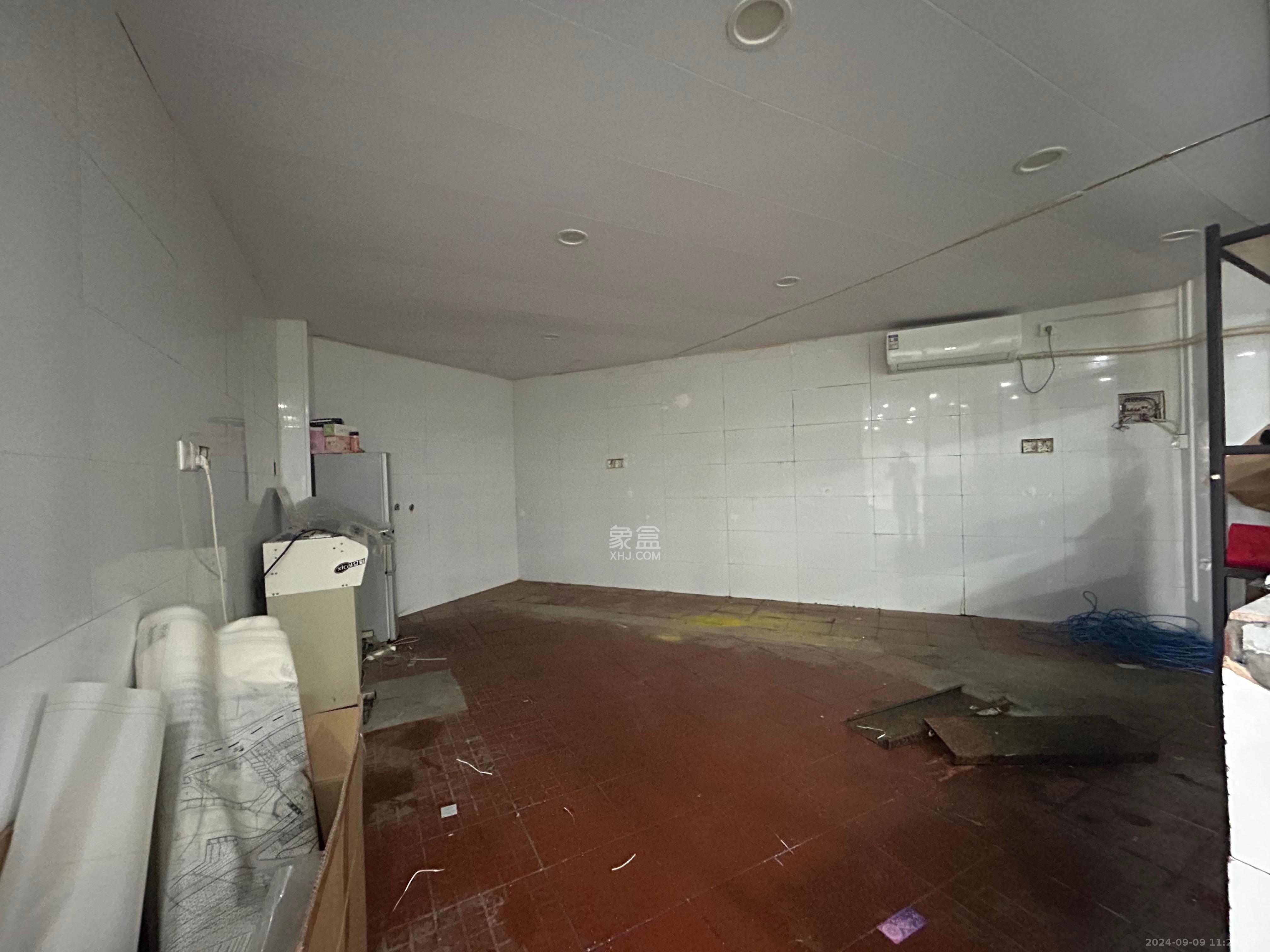 中交中央公园D1区   83.54㎡      8500.0元/月室内图