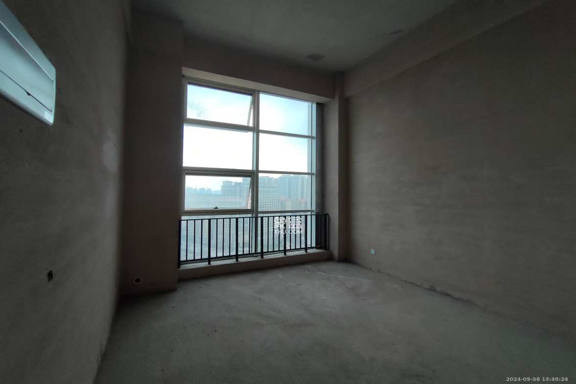 中建嘉和城  1室1厅1卫   1600.00元/月室内图1
