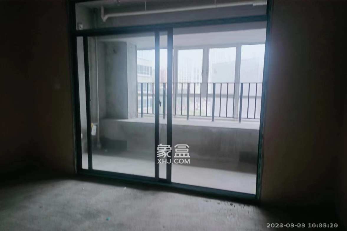 中建嘉和城  1室1厅1卫   1600.00元/月室内图