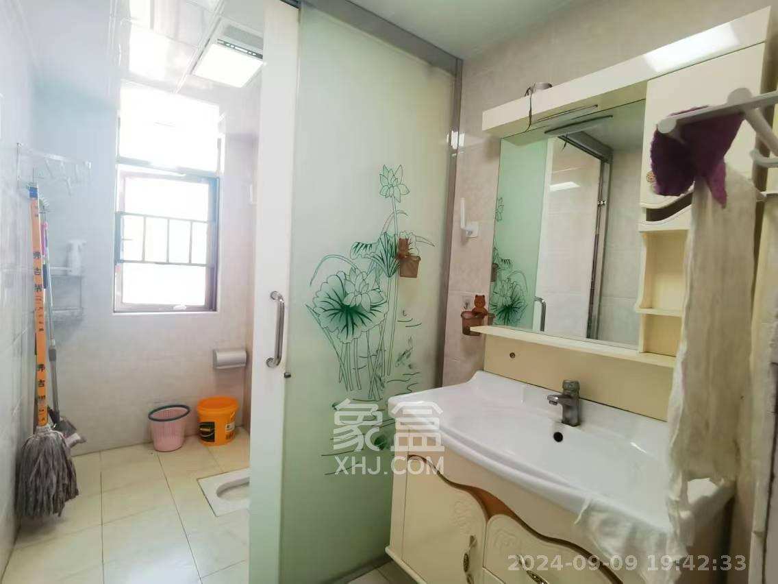 江山帝景雅典  4室2厅2卫   2800.00元/月室内图