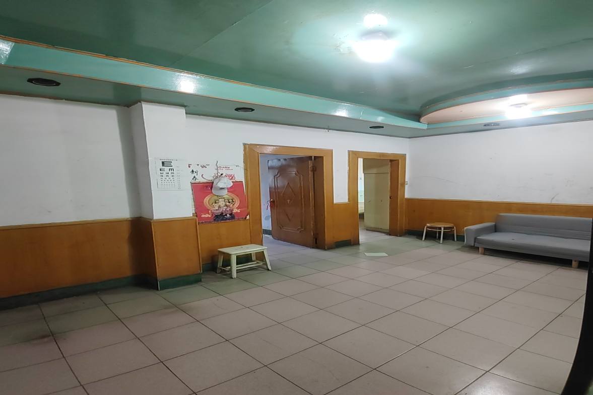 贤童街老法院住宅区 3室1厅1卫 800.0元/月 贤童街老法院住宅区 3室1厅1卫 800.0元/月室内图