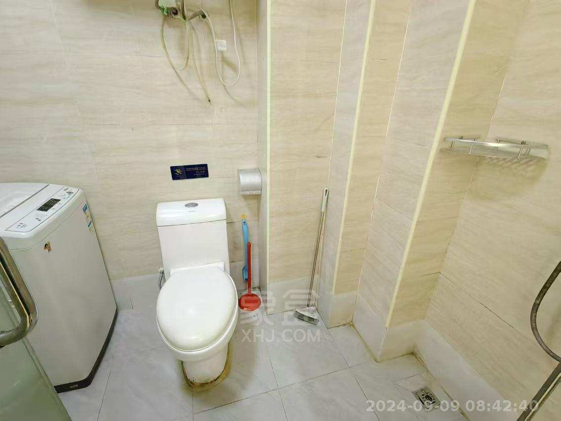 印象华都  1室1厅1卫   1000.00元/月室内图