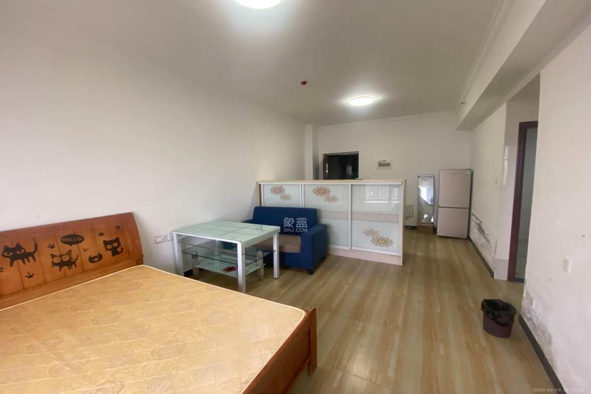 博林云栖  1室1厅1卫   1400.00元/月室内图