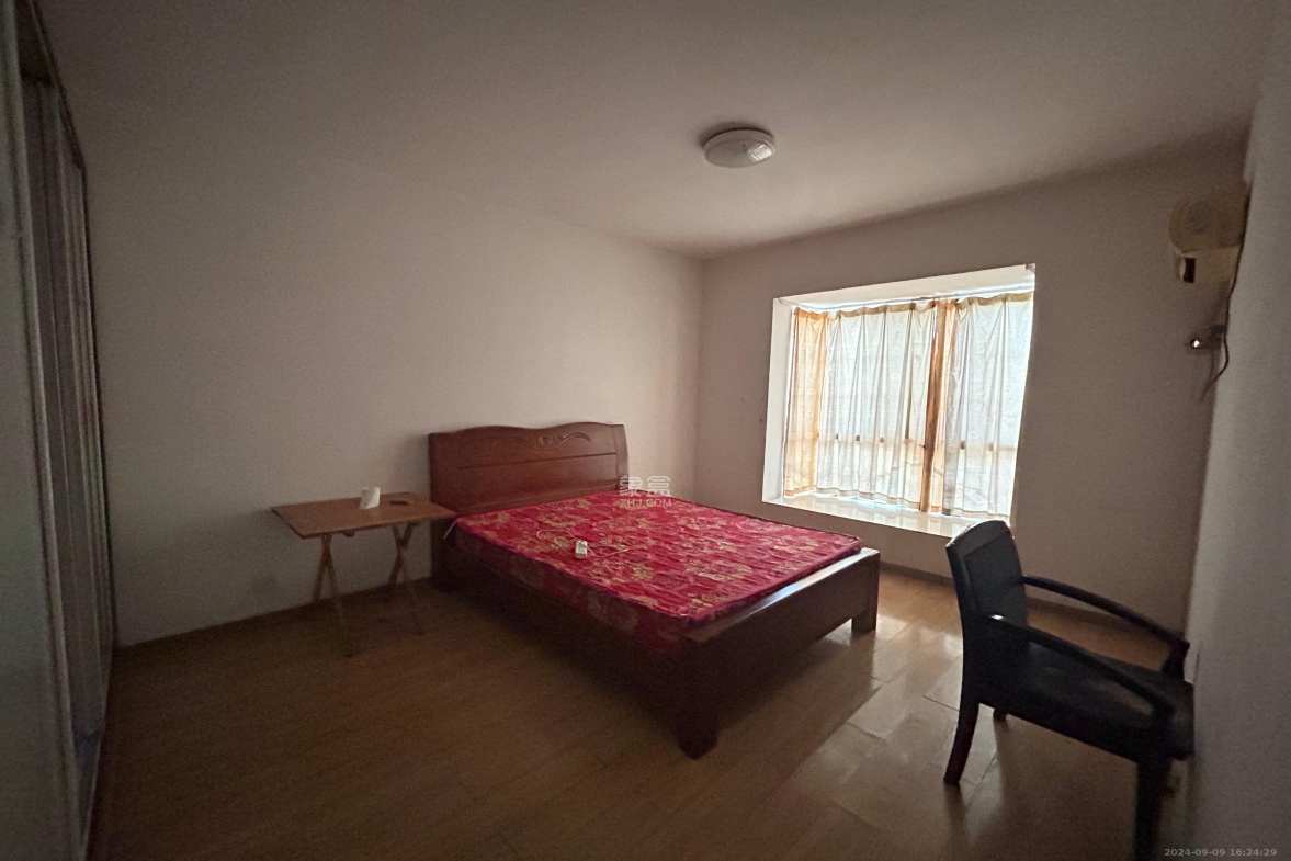 长丰小区 2室2厅1卫 1600.0元/月 长丰小区 2室2厅1卫 1600.0元/月室内图