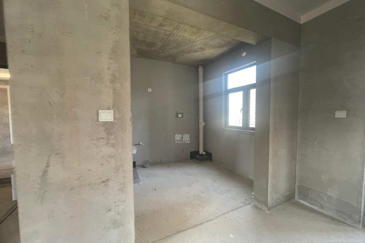 中建钰和城  4室2厅2卫   1500.00元/月室内图