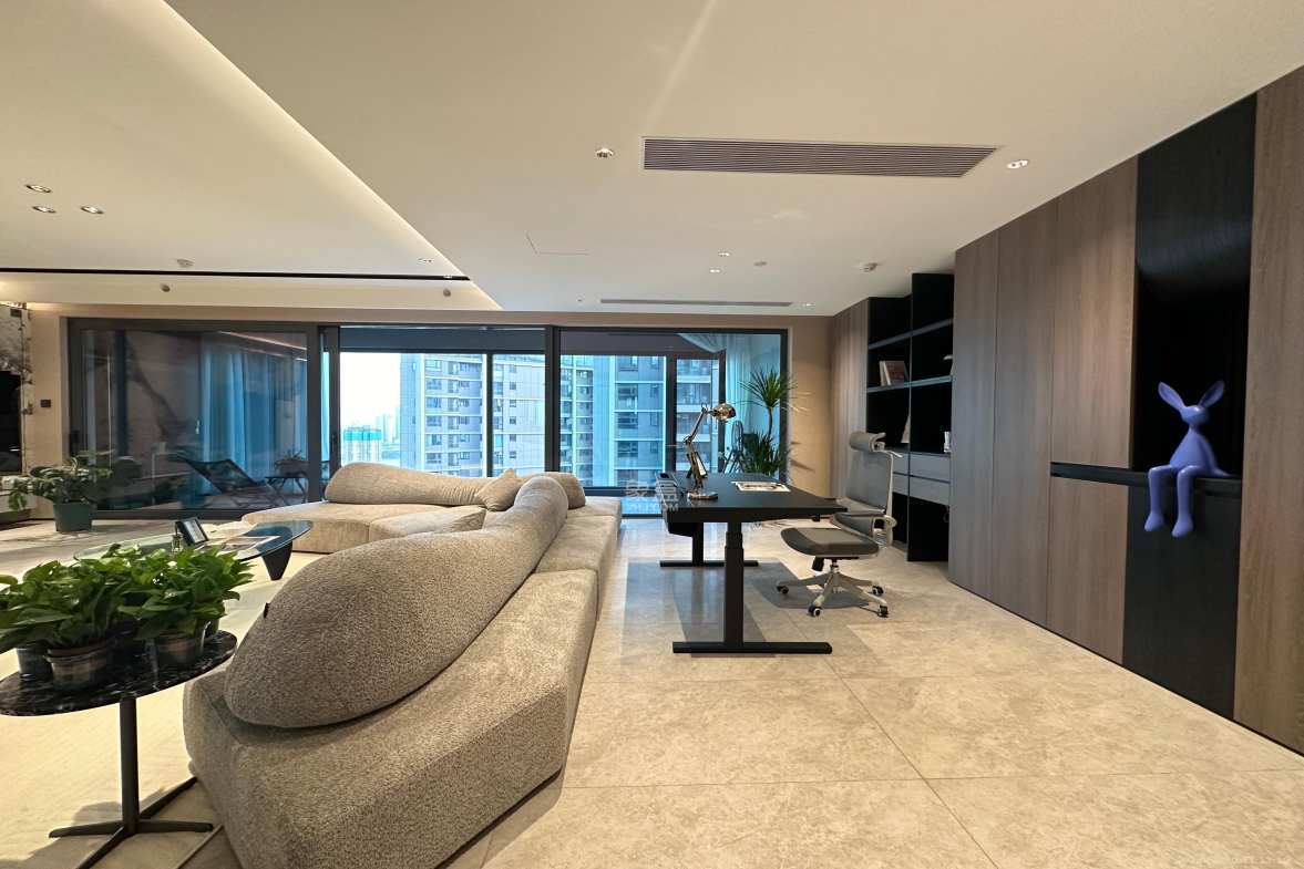 长沙悦府(华润万象城)  4室2厅3卫    20000.0元/月 长沙悦府(华润万象城)  4室2厅3卫    20000.0元/月室内图