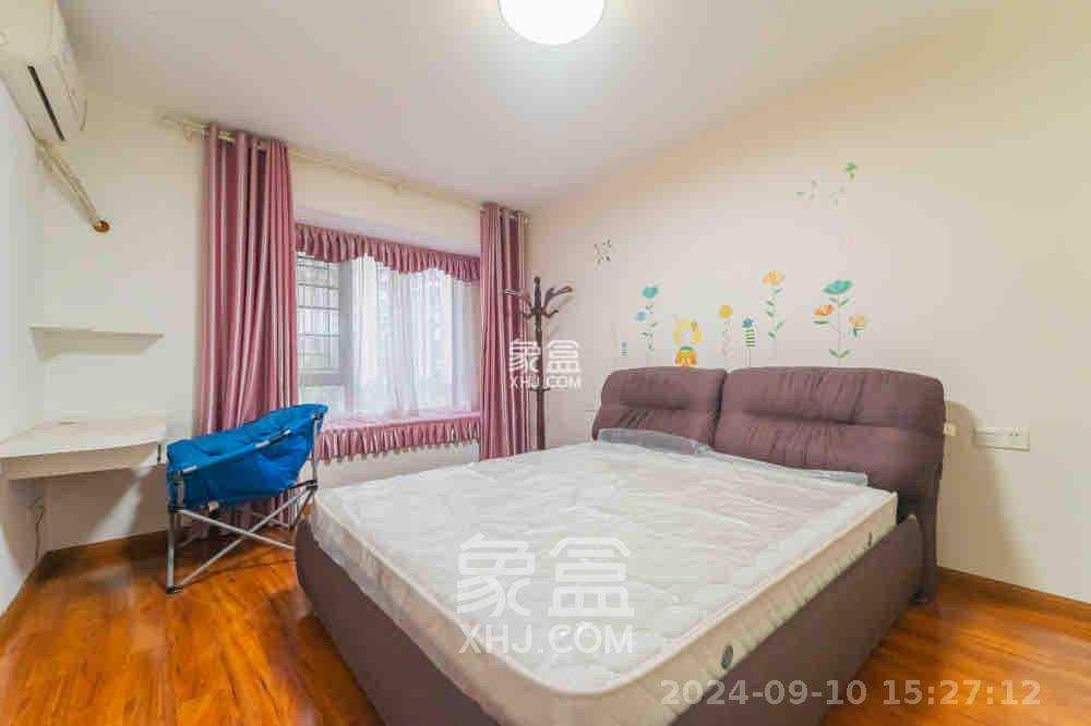 华润凤凰城三期 3室2厅2卫 2400.0元/月 华润凤凰城三期 3室2厅2卫 2400.0元/月室内图