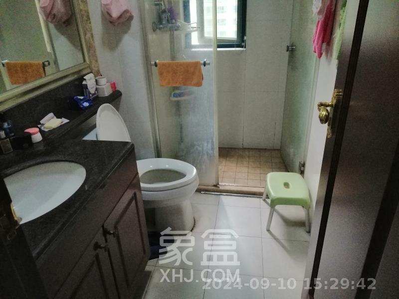 恒大城  1室2厅1卫   2300.00元/月室内图