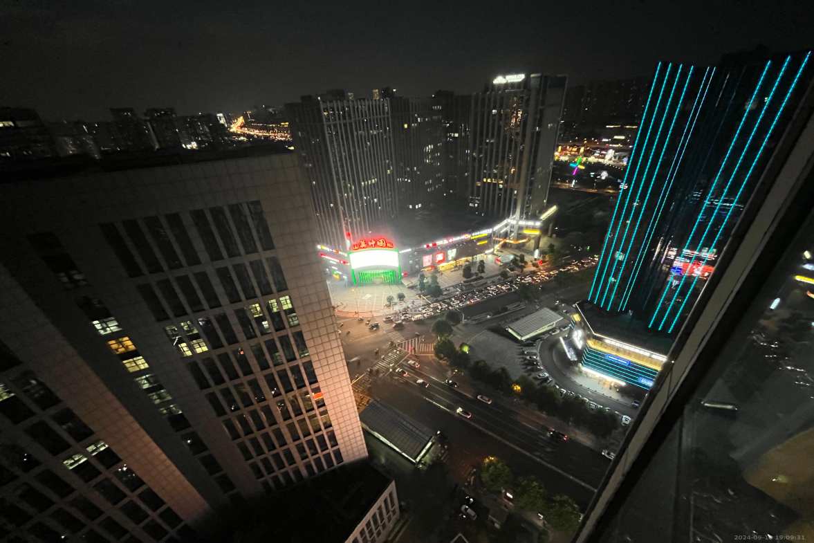 碧桂园印象  1室0厅0卫   2350.00元/月室内图