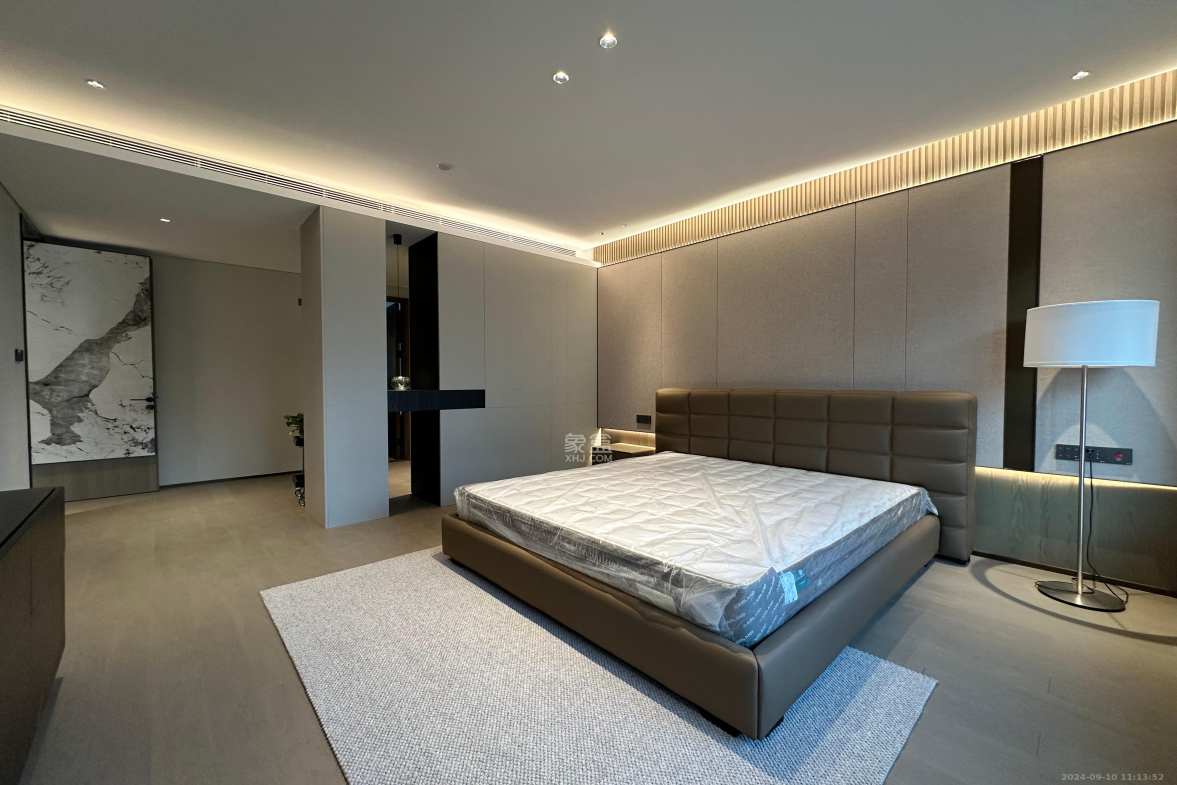 长沙悦府(华润万象城)  4室2厅3卫    20000.0元/月 长沙悦府(华润万象城)  4室2厅3卫    20000.0元/月室内图