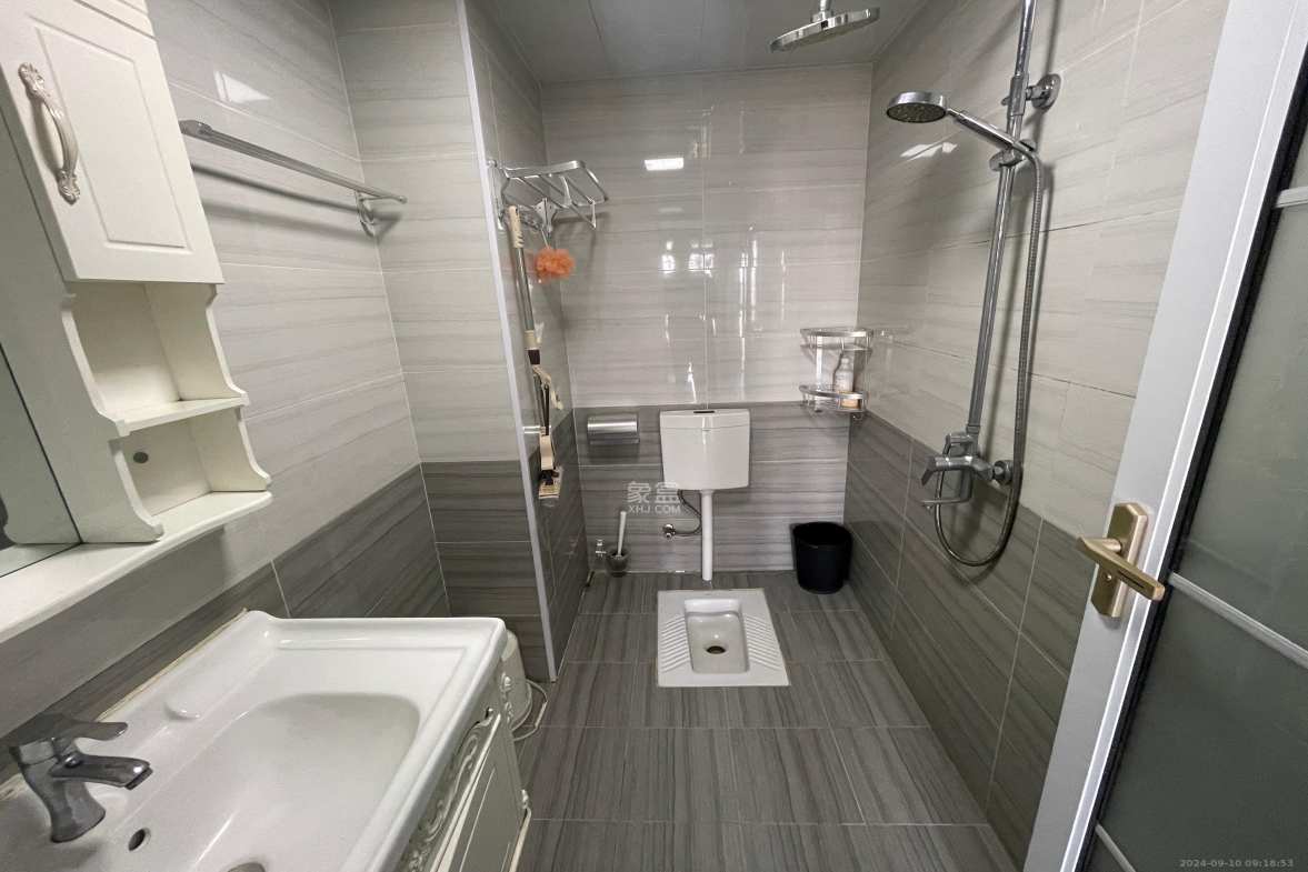 里约荟 1室1厅1卫 2100.0元/月 里约荟 1室1厅1卫 2100.0元/月室内图