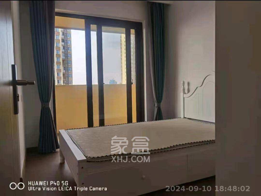 美的翰城  3室2厅2卫   2300.00元/月室内图
