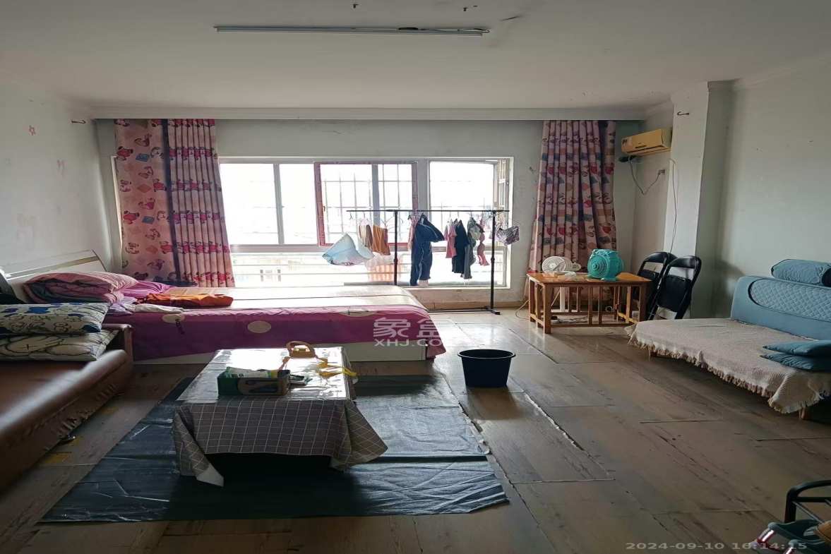 泰时三湘金地  1室1厅1卫   1000.00元/月室内图