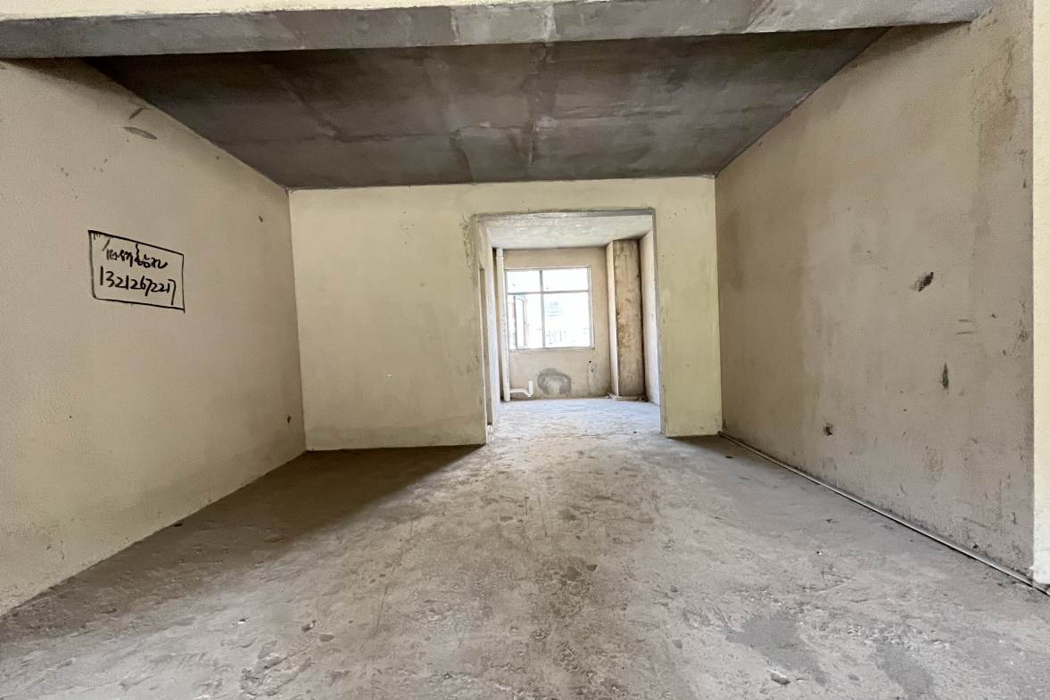 和泰家园 4室2厅2卫 103.8万 和泰家园 4室2厅2卫 103.8万室内图