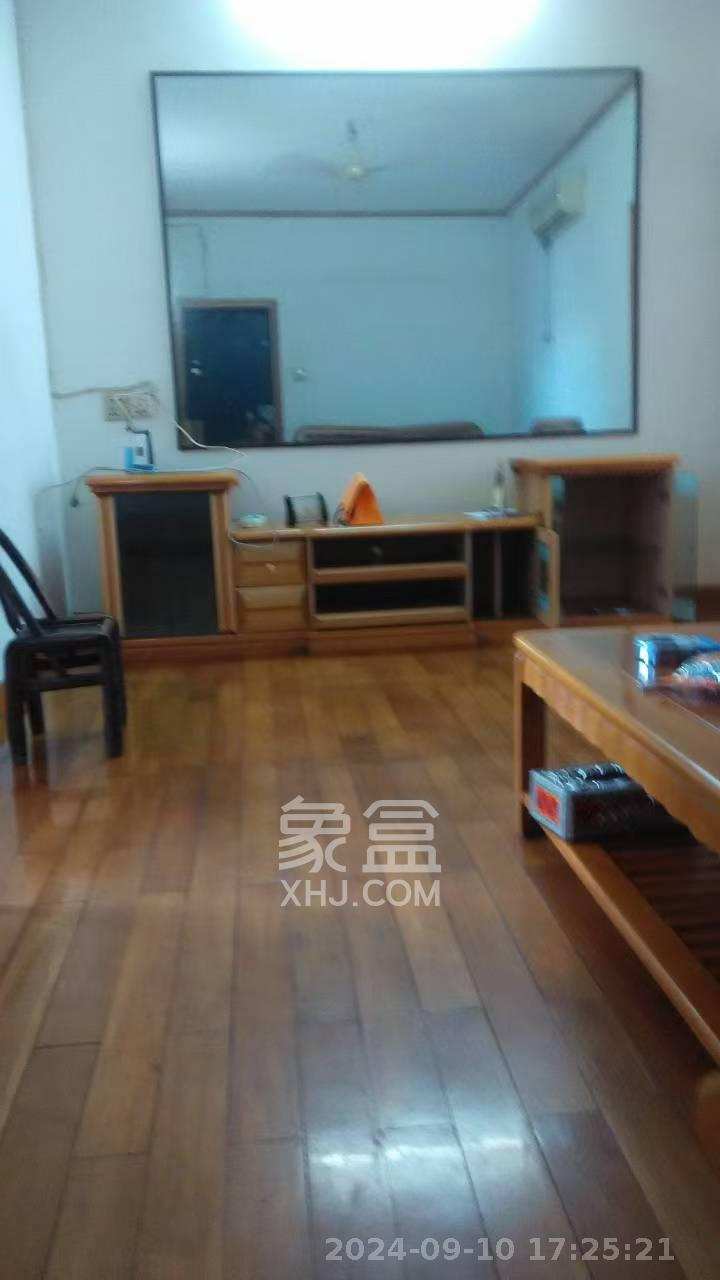 湖南石油化学工业局小区（侯家塘化工厅）  2室1厅1卫   1700.00元/月室内图