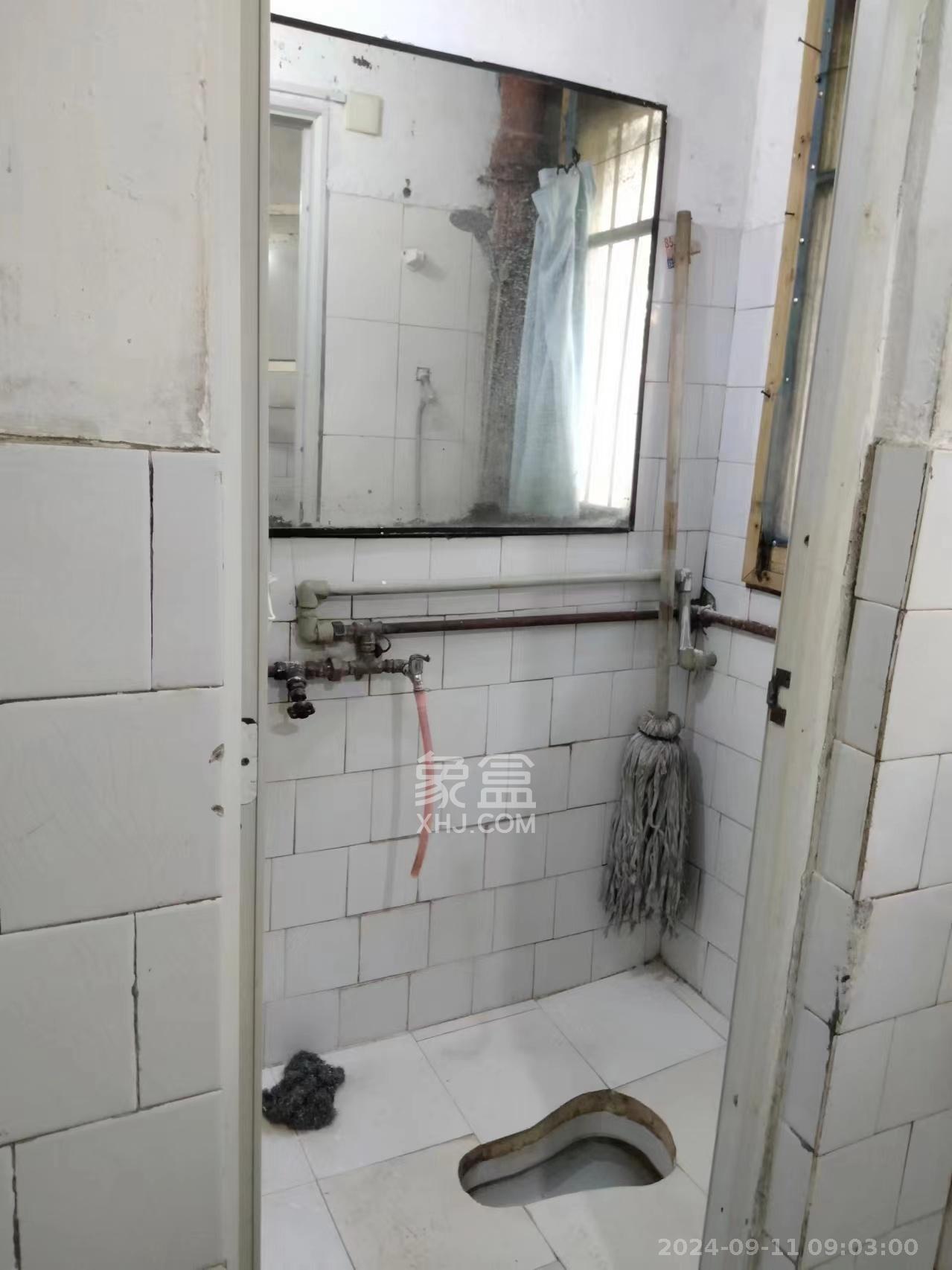 马家冲社区（马家冲小区）  1室1厅1卫   1600.00元/月