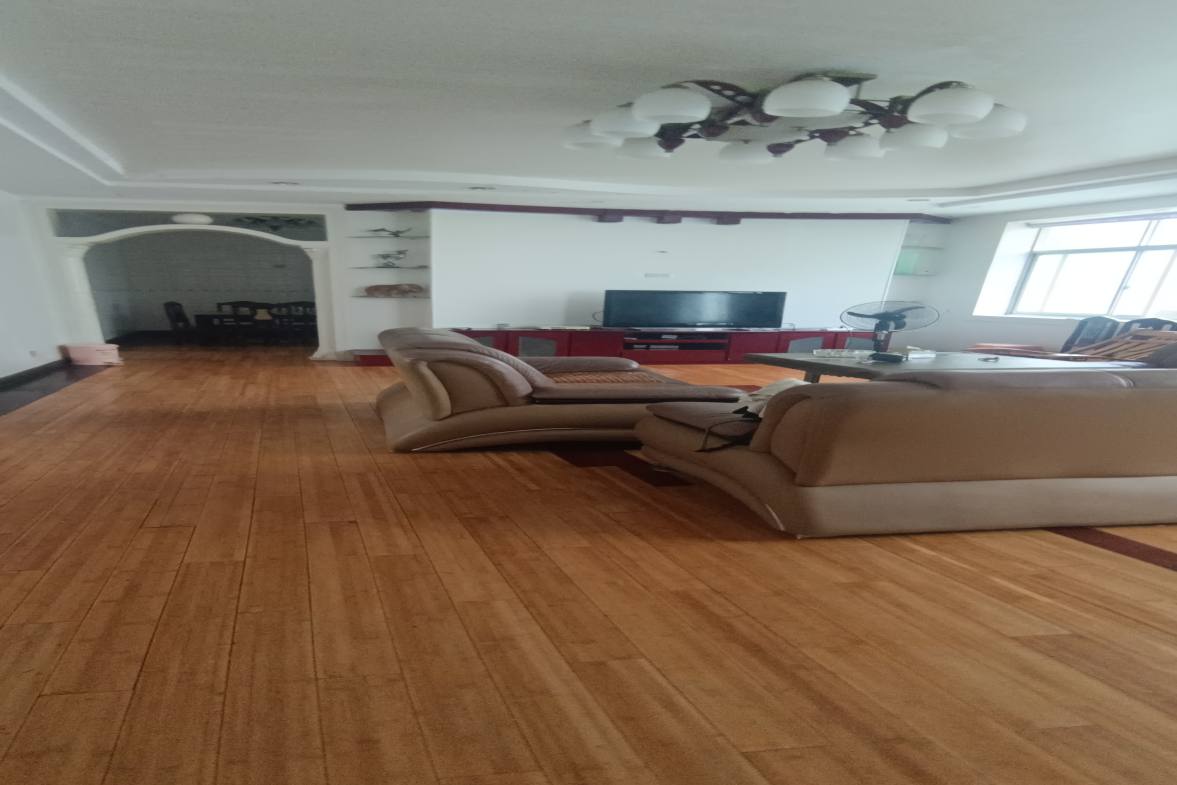 煤气公司家属楼  3室2厅2卫    1000.0元/月室内图1