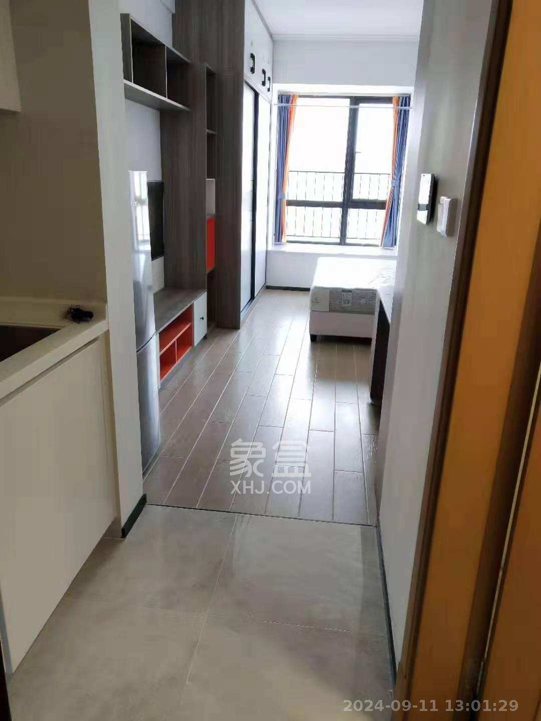 中海国际二期  1室1厅1卫   1300.00元/月室内图1