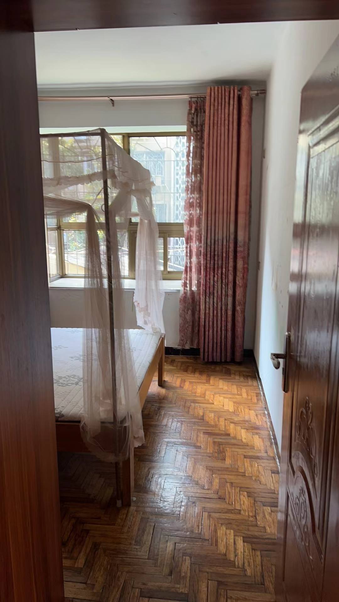 公园社区(青山小区) 2室1厅1卫 38.0万 公园社区(青山小区) 2室1厅1卫 38.0万室内图