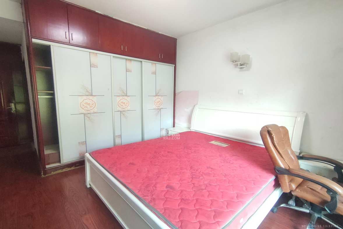 柠檬丽都  3室2厅1卫   2300.00元/月室内图