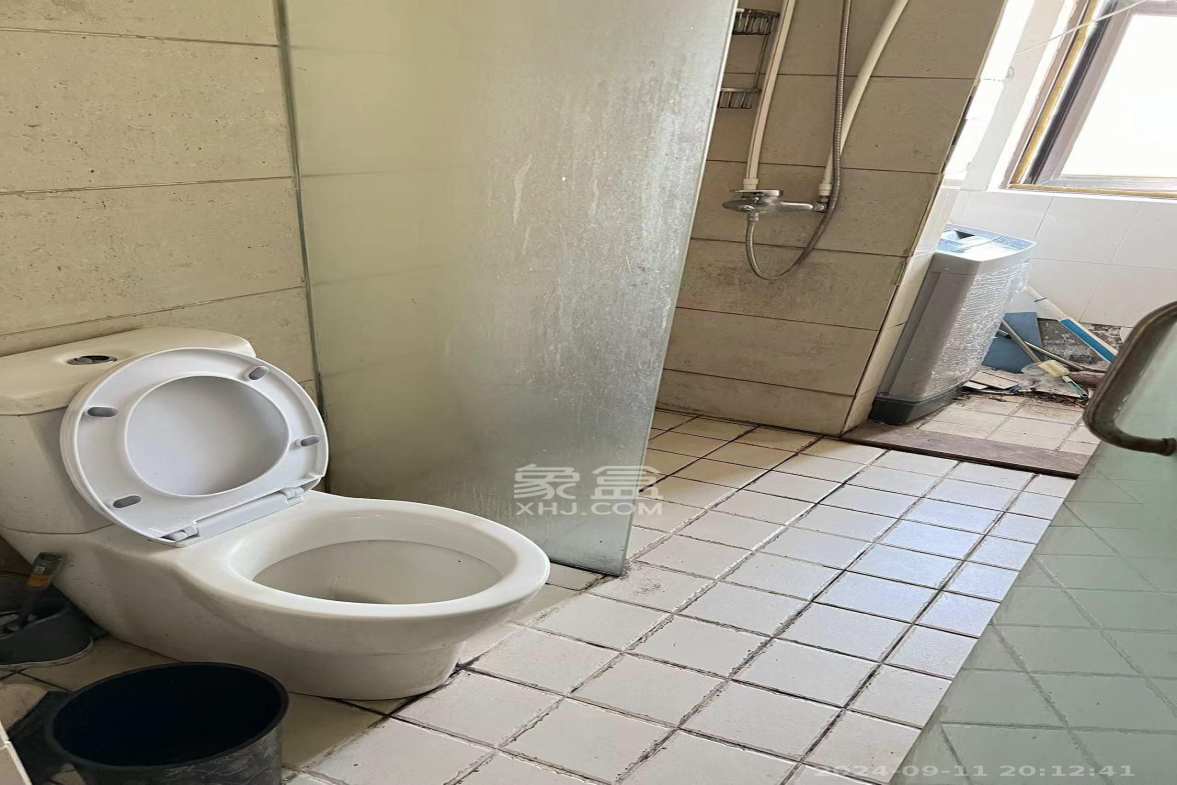 铂宫  1室1厅1卫   2200.00元/月室内图