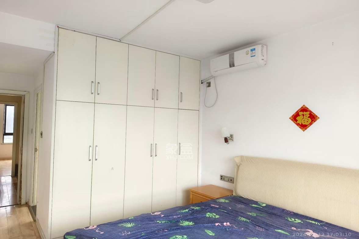 优山美地  3室2厅1卫   2700.00元/月室内图