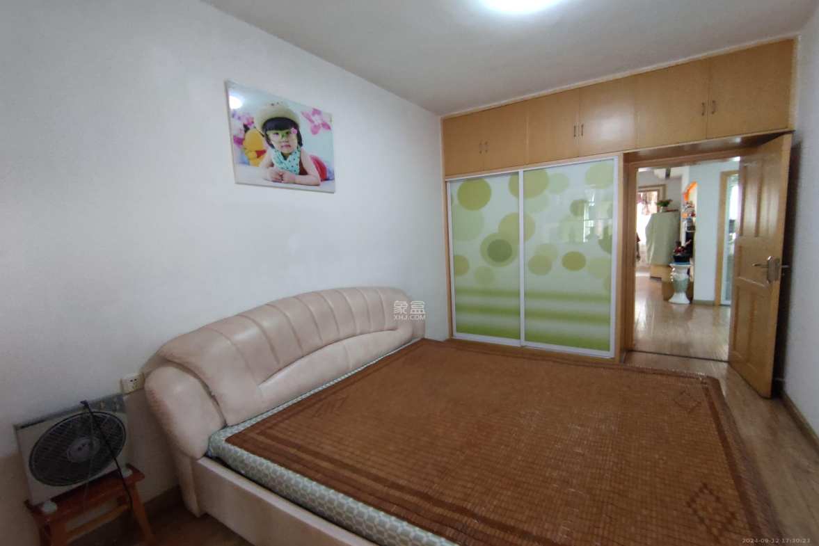 春满江南  2室2厅1卫   29.80万客厅