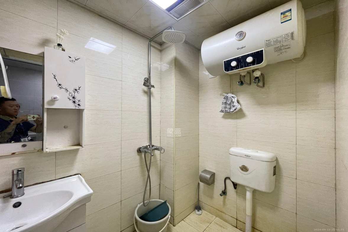 达美D6区  1室1厅1卫    1400.0元/月 达美D6区  1室1厅1卫    1400.0元/月户型图