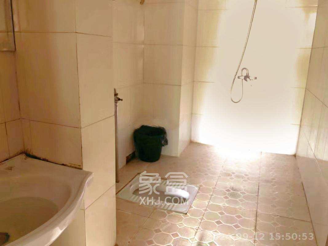 颐美会现代城 1室1厅1卫 1800.0元/月 颐美会现代城 1室1厅1卫 1800.0元/月室内图