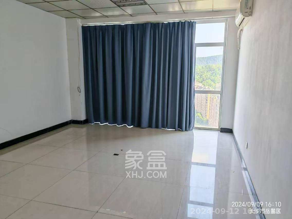 公园道 3室2厅1卫 8000.0元/月 公园道 3室2厅1卫 8000.0元/月室内图