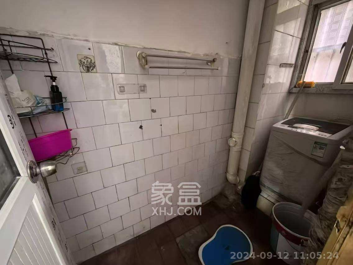 长沙铬盐厂单位宿舍  2室1厅1卫    1200.0元/月室内图