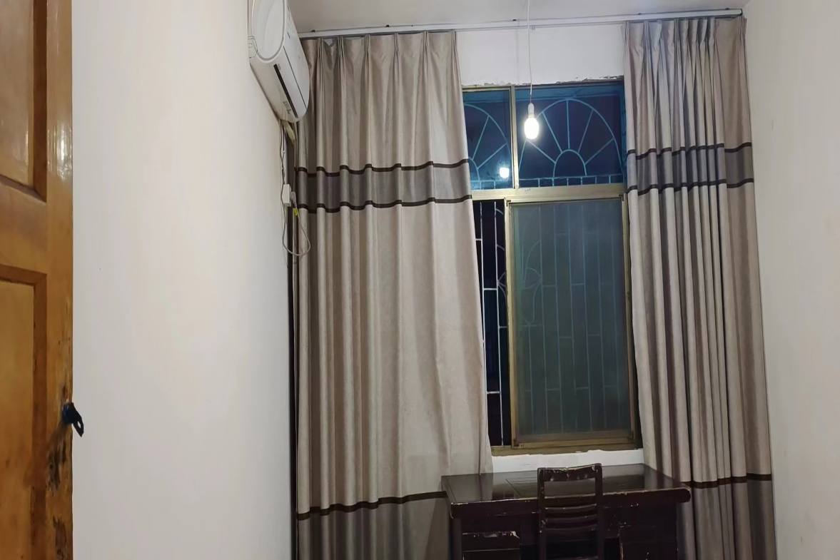 王家小区  1室0厅0卫    600.0元/月室内图