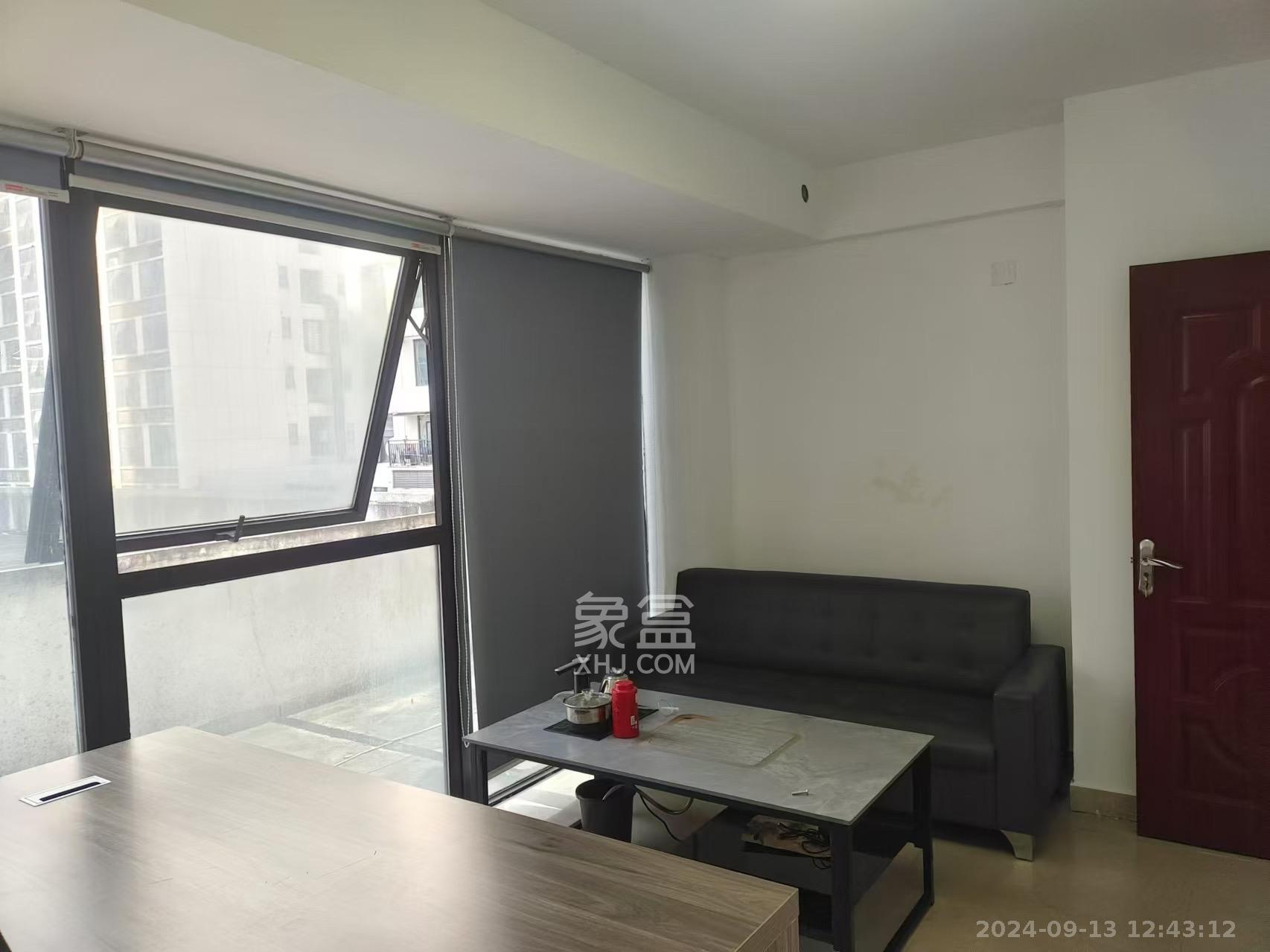 达美D6区   48.62㎡      4200.0元/月室内图