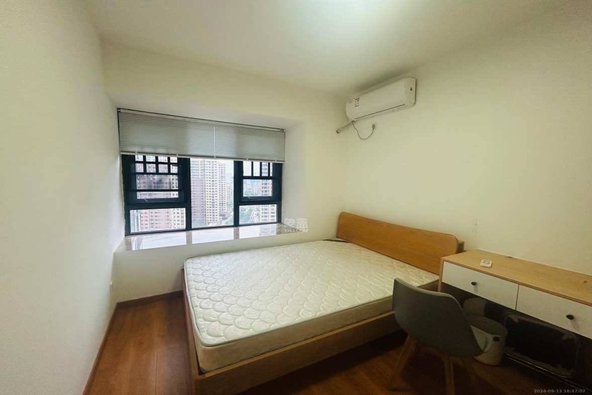 中建悦和城  3室2厅2卫    3200.0元/月室内图