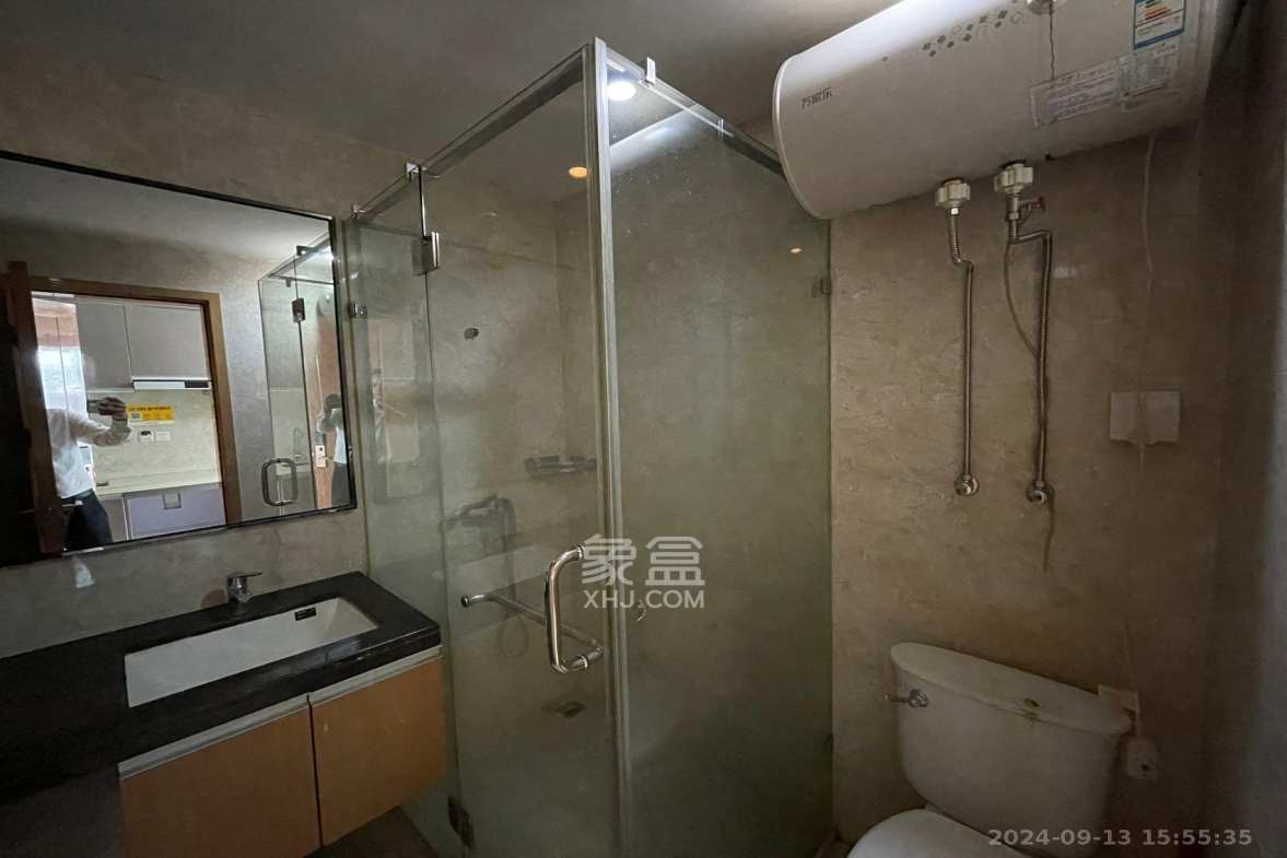 德思勤城市广场（宝格丽公寓）  1室1厅1卫   2500.00元/月室内图1