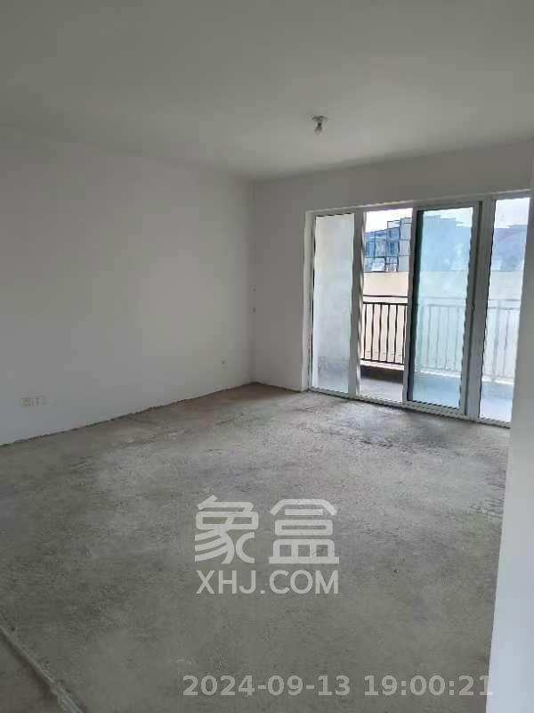 洋湖和园(福联嘉苑) 4室2厅2卫 2000.0元/月 洋湖和园(福联嘉苑) 4室2厅2卫 2000.0元/月室内图