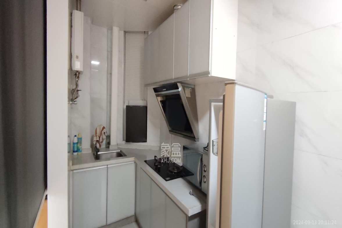 大地金墅  2室2厅1卫    3000.0元/月室内图