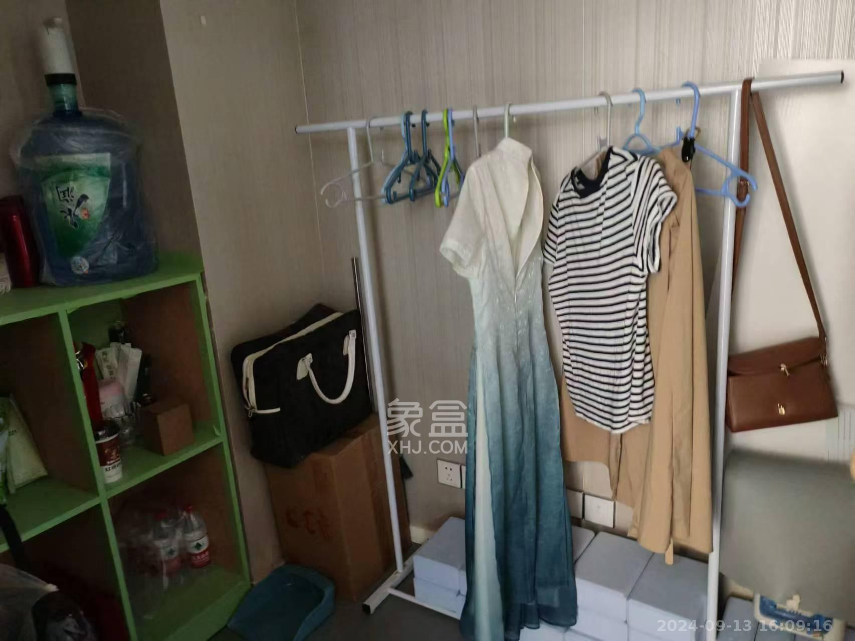 德思勤城市广场（宝格丽公寓）  1室1厅1卫   2300.00元/月