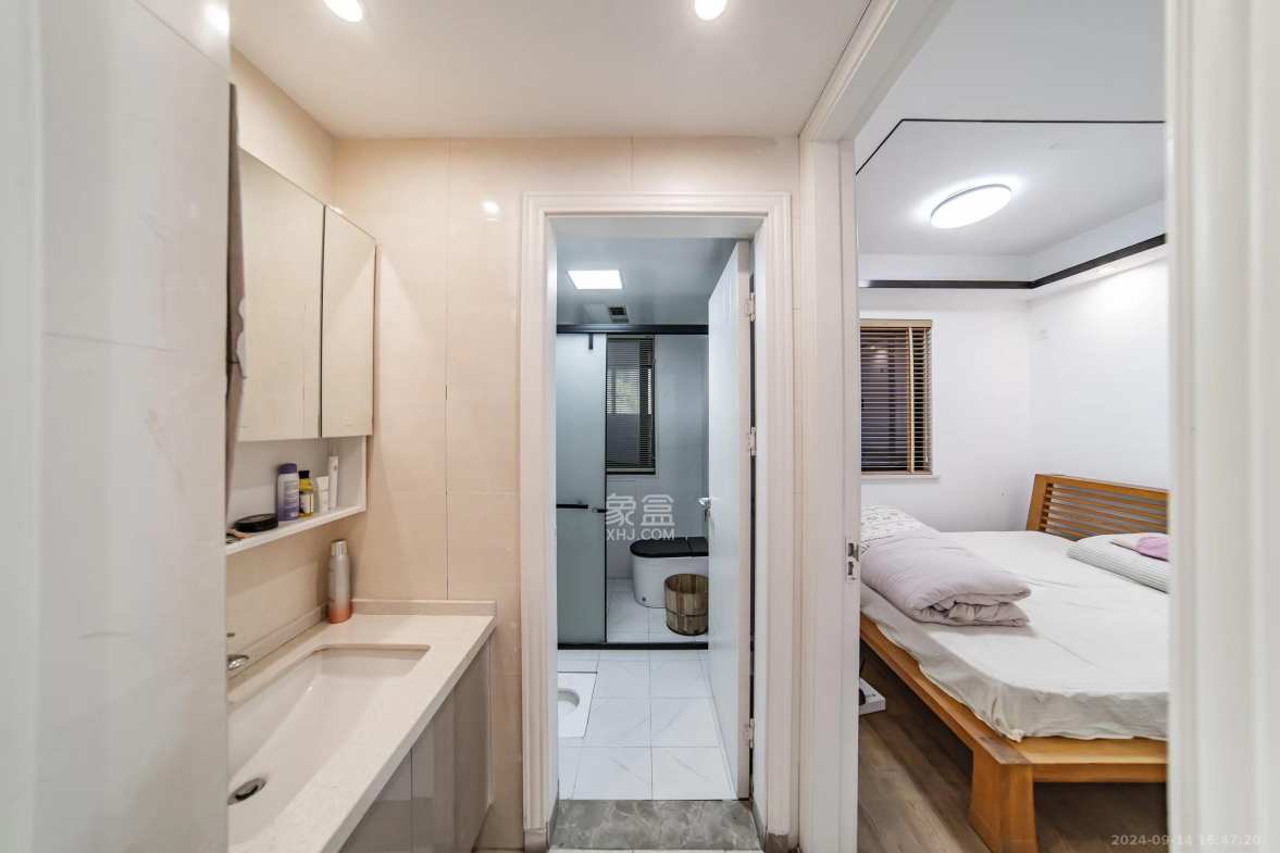 湘熙水郡(观澜海赋家园) 4室2厅2卫 4500.0元/月 湘熙水郡(观澜海赋家园) 4室2厅2卫 4500.0元/月室内图