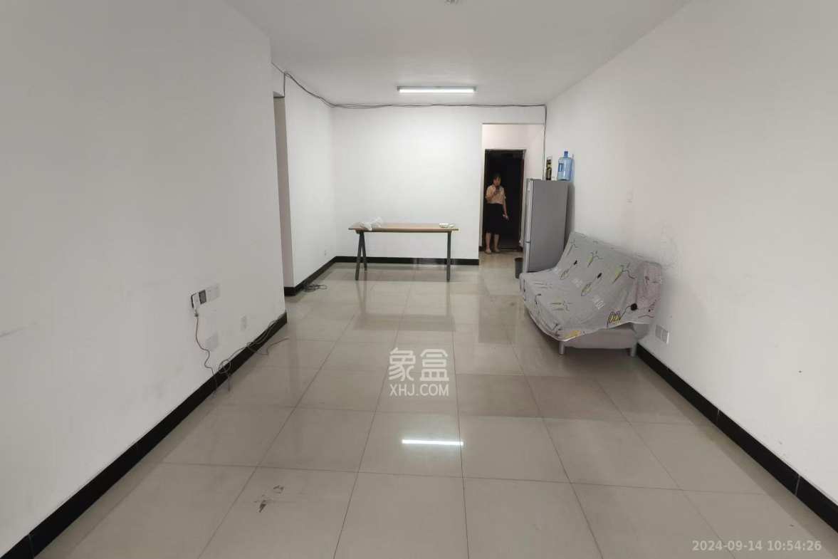香雨一品  2室2厅1卫   2200.00元/月室内图1