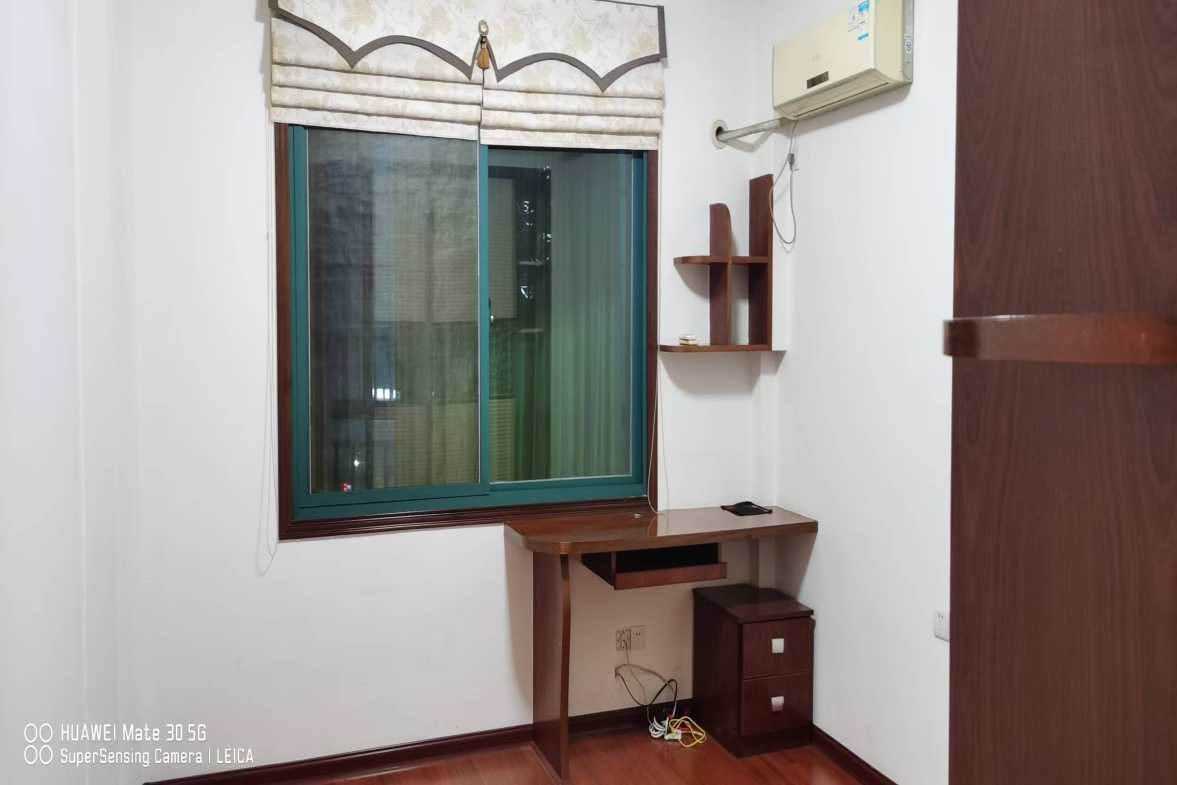顺枫苑  3室2厅2卫   2600.00元/月室内图