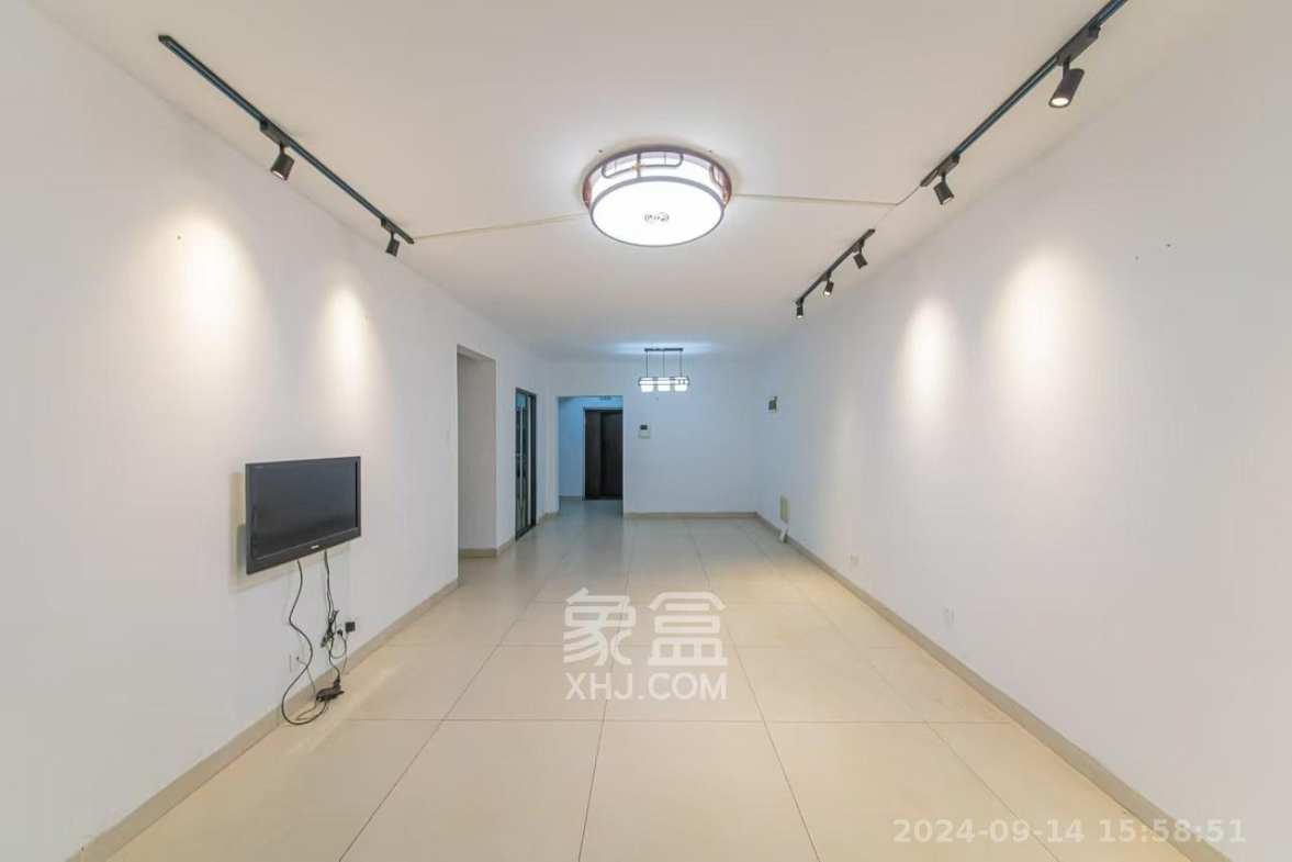 中建芙蓉嘉苑 3室2厅1卫 2400.0元/月 中建芙蓉嘉苑 3室2厅1卫 2400.0元/月室内图