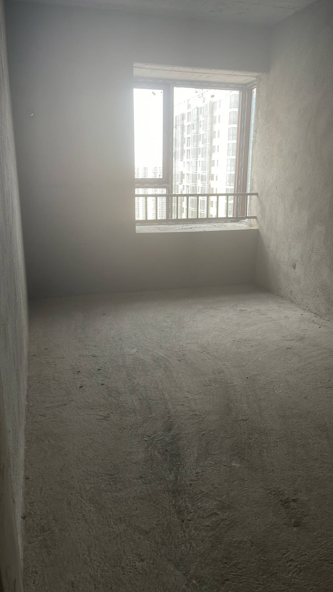 棠湖城市场广场 4室2厅2卫 85.0万 棠湖城市场广场 4室2厅2卫 85.0万客厅