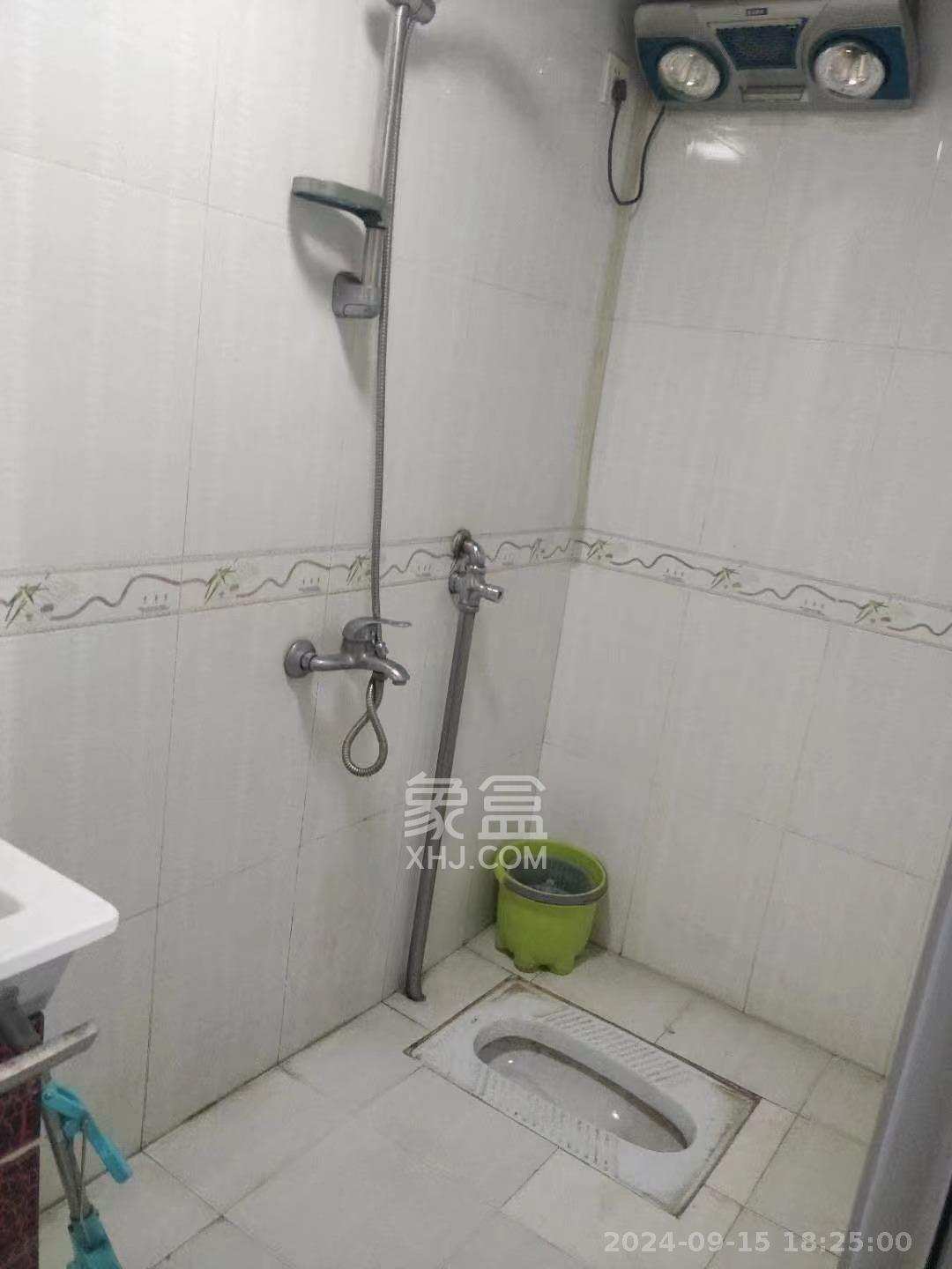 建鸿达现代公寓  1室1厅1卫   2800.00元/月室内图