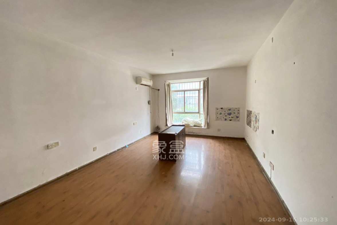 金星公寓 5室2厅2卫 4600.0元/月 金星公寓 5室2厅2卫 4600.0元/月室内图